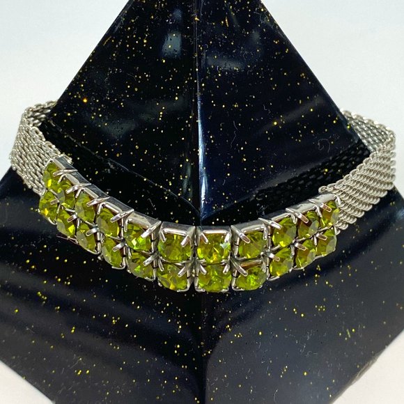 Green Rhinestones and Silver tone Mesh Bracelet Stretch Magnet Closure - Picture 2 of 9